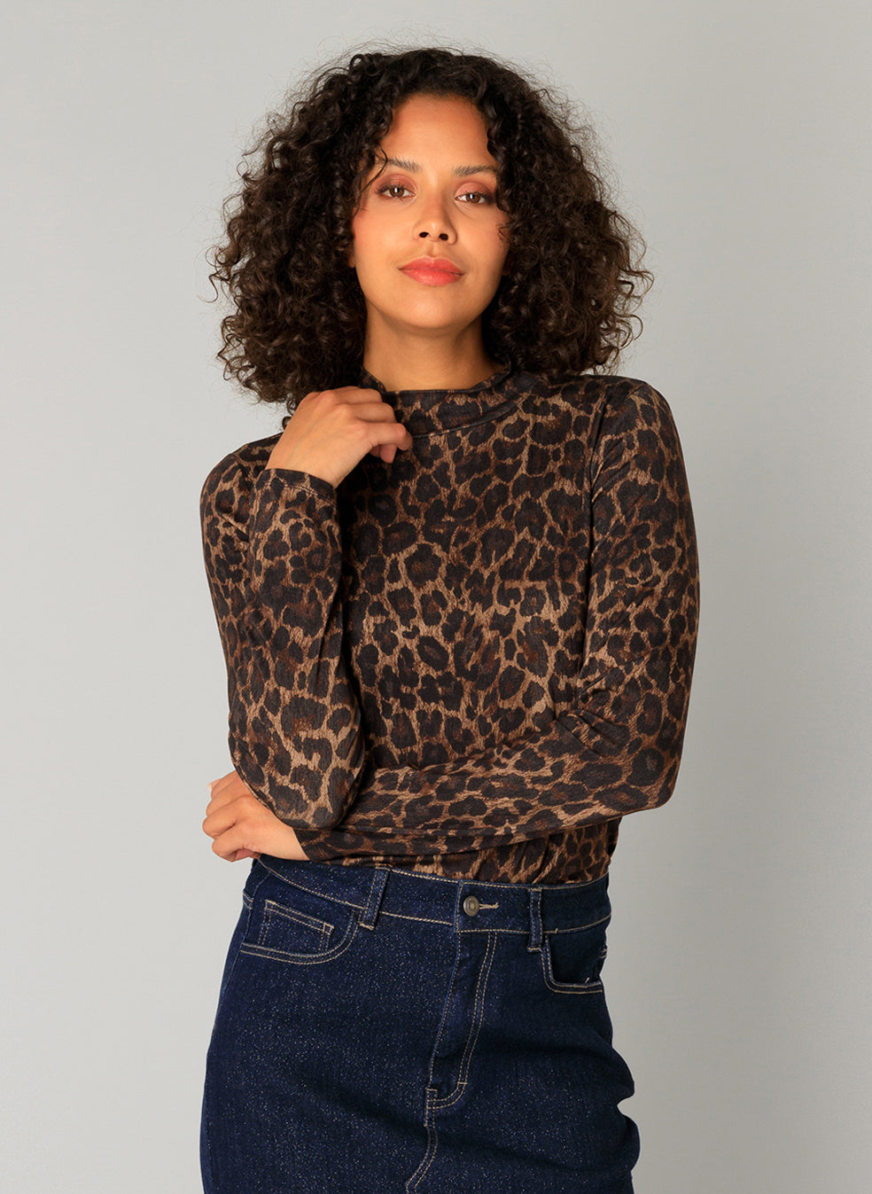 Omani Essential - Leopard