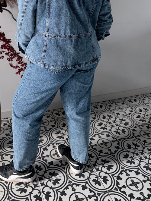 Dames denim jas van Wasabi Concept in lichtblauw met relaxed fit en klassieke knoopsluiting